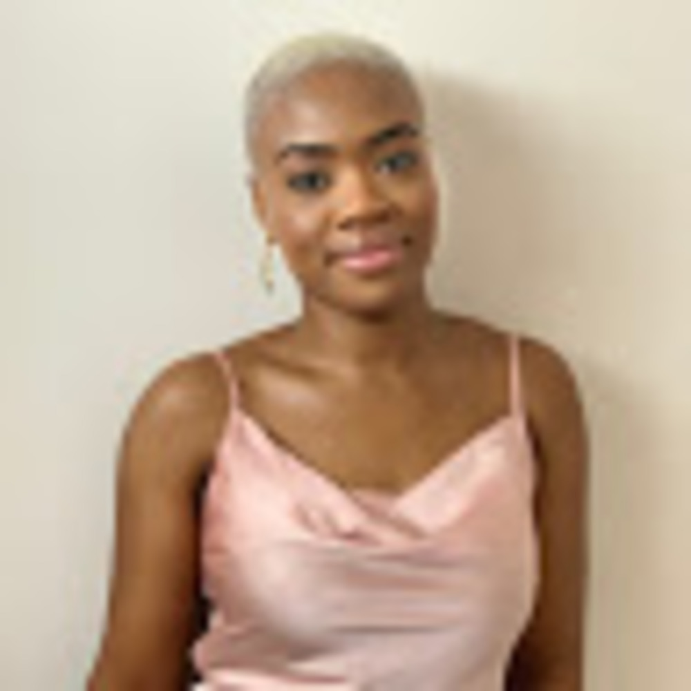 Meet your Posher, Isabella